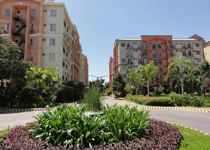 Le Chateau Elysee Condominium Hotel